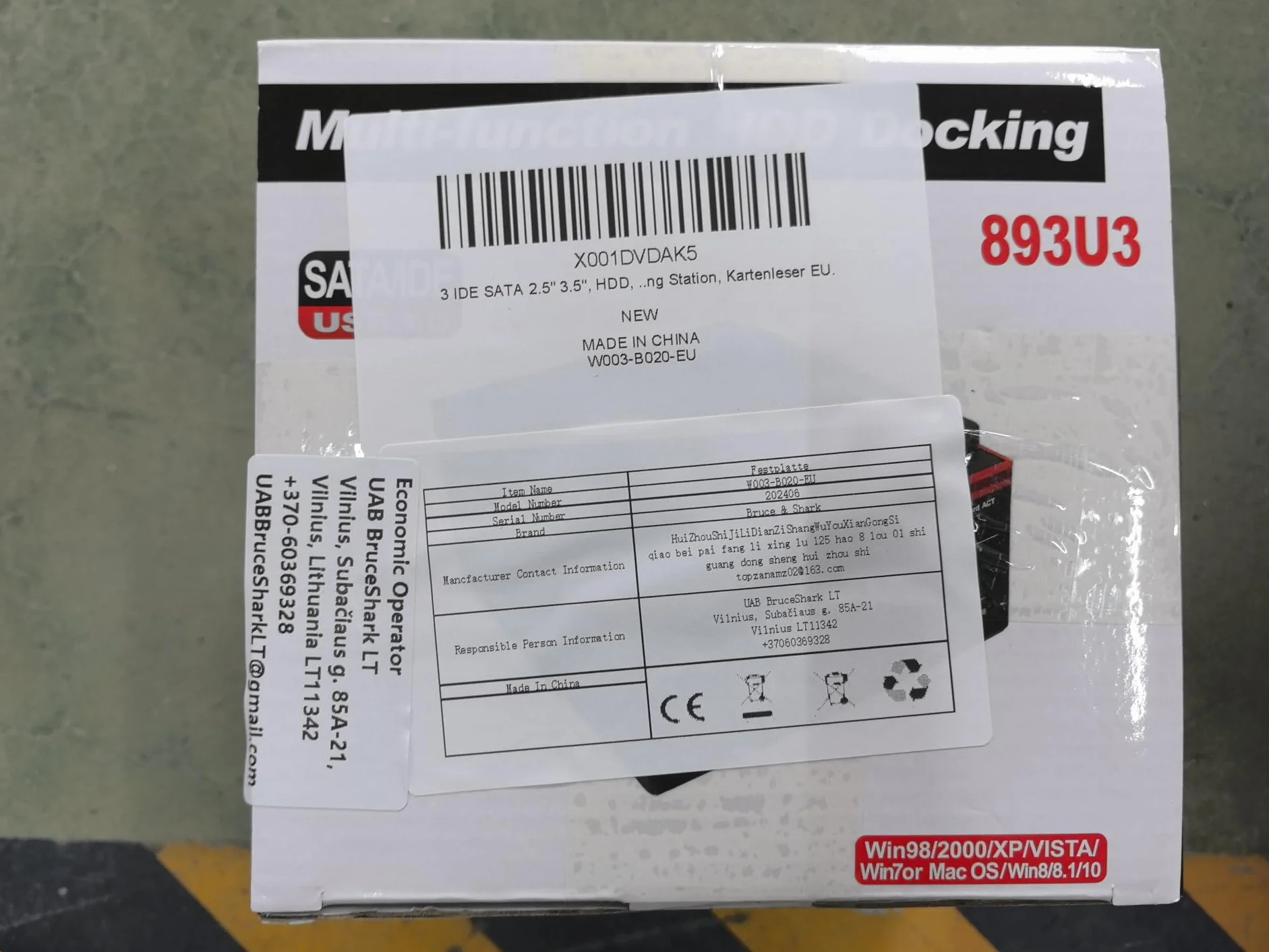 Station d’Accueil à 3 emplacements pour Disque Dur HDD 2,5’’/3,5’’, IDE/SATA, avec lecteurs de Cartes et Fonction Clone intégrés