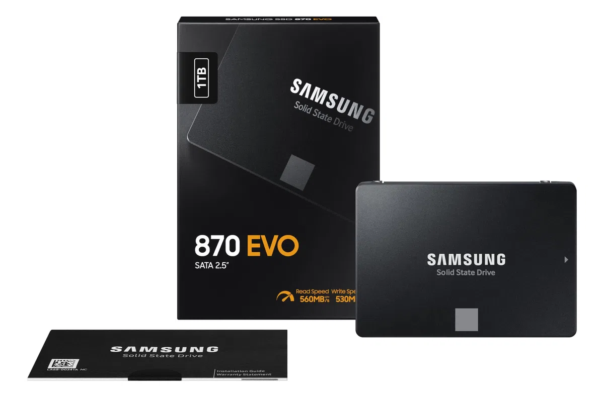 Samsung SSD 870 Evo SATA III 2,5 Pouces, 1 to, 560 Mo/s en Lecture, 530 Mo/s en écriture, SSD Interne, Disque Dur pour Un Transfert de données Rapide, MZ-77E1T0B/EU